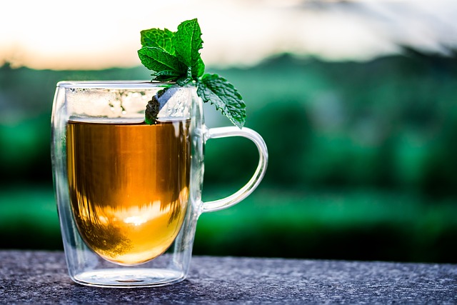 M&K Crown Publishing Powerful tea and healthy benefits